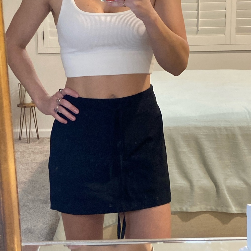 🌼 NWOT Y2K black mini skirt Vintage Blue Brand Skirt